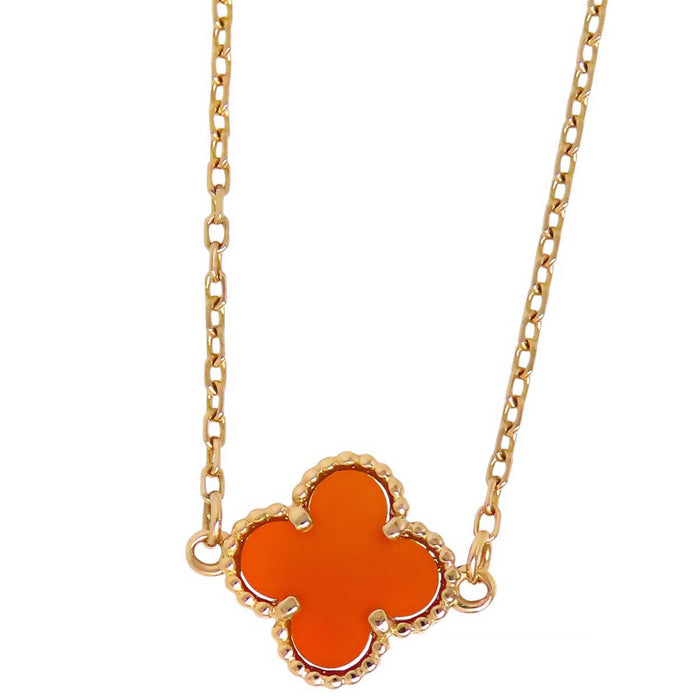 Van Cleef & Arpels
甜美四叶草手链