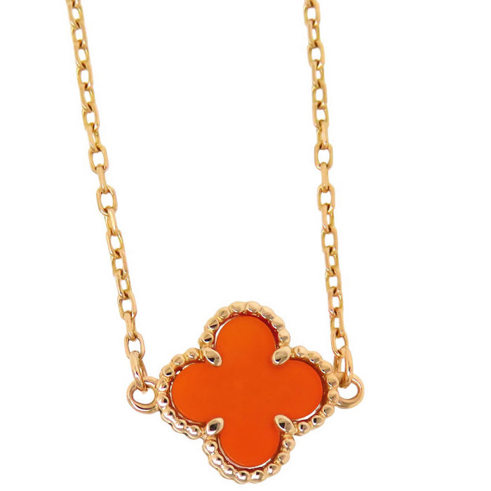 Van Cleef & Arpels
甜美四叶草手链