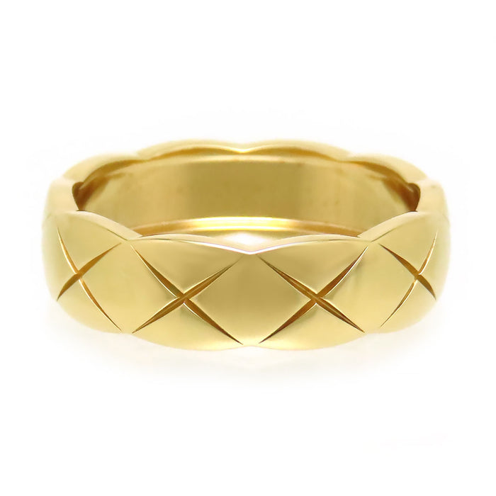 CHANEL 
Coco Crush Ring Medium