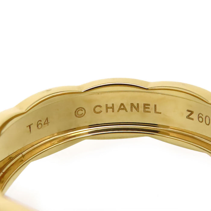 CHANEL 
Coco Crush Ring Medium