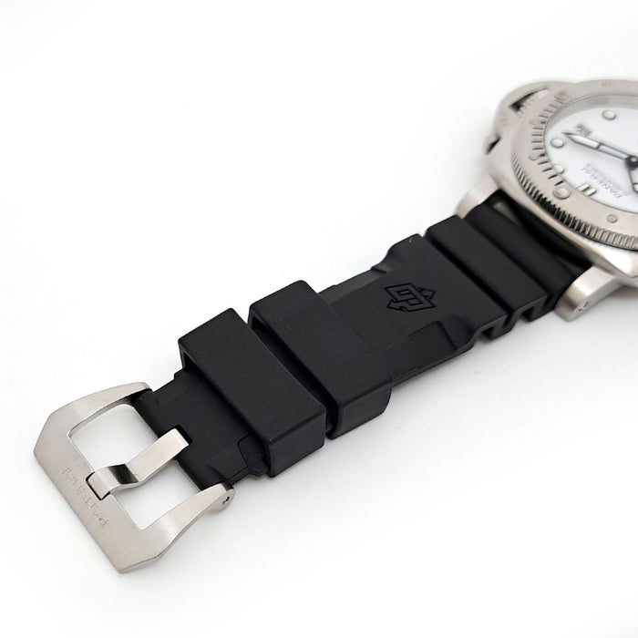 OFFICINE PANERAI 
Submersible 
avec boîte et garantie