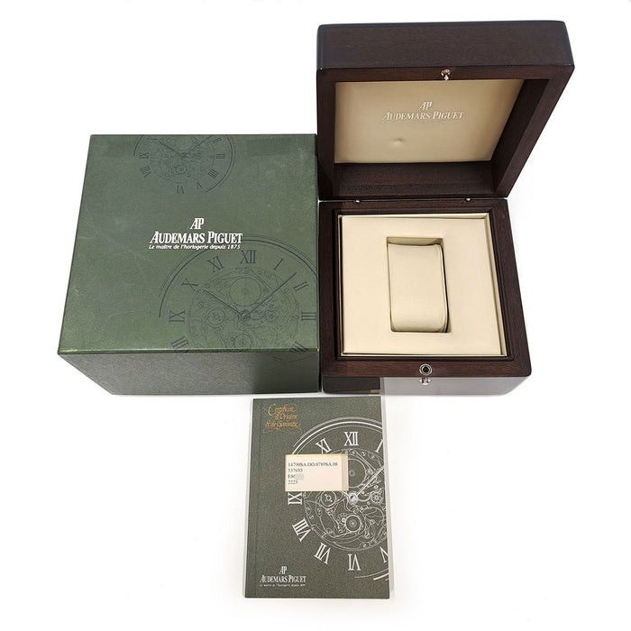 爱彼
皇家橡树 自动机械 双色 FULLSET
附带盒子和保卡