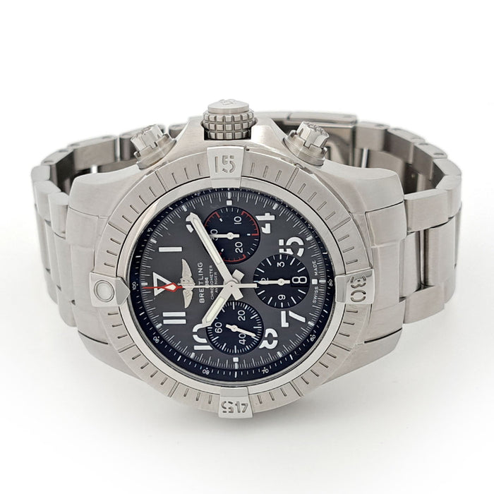 BREITLING 
アベンジャー B01 クロノグラフ 45 500本限定 
箱ギャラ付