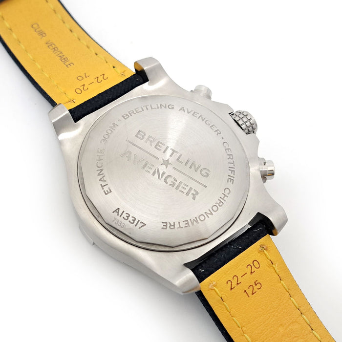 BREITLING 
アベンジャー クロノグラフ 45 
箱ギャラ付