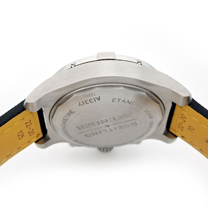 BREITLING 
アベンジャー クロノグラフ 45 
箱ギャラ付