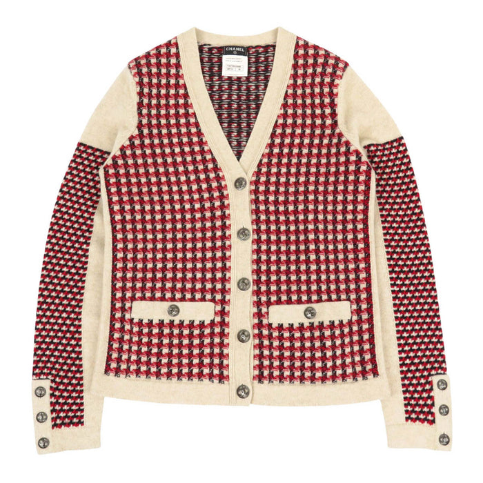 CHANEL 
COCO CC ココボタン Vネック 
ココマーク カシミヤ ニット カーディガン