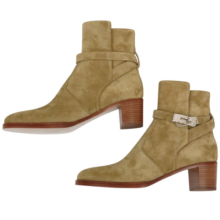 HERMES 
Fibbia Kelly in camoscio 
Stivaletti corti in velluto francese VoVeRo