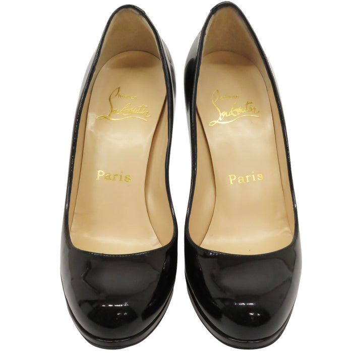 Christian Louboutin
Scarpe con tacco alto in vernice
Nuove semplici décolleté