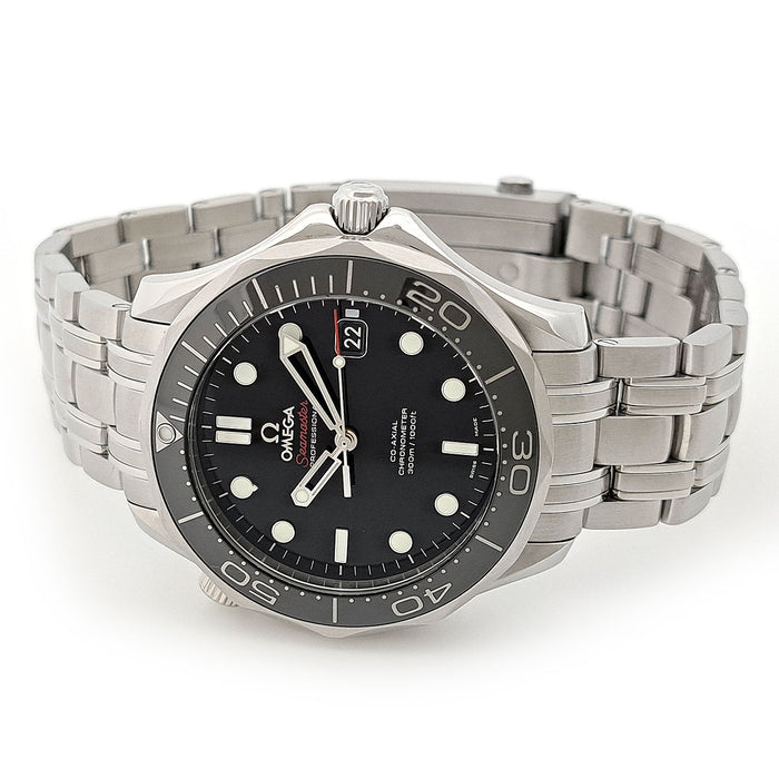 OMEGA 
Seamaster Diver 300M 
With box and warranty card