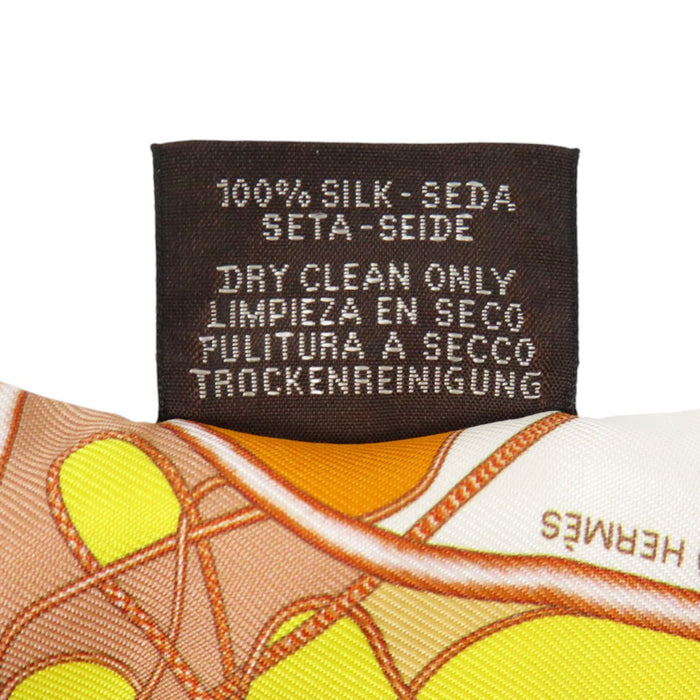 HERMES 
シルク 馬 
ツイリー Coup de Fouet au Bloc 鞭 ブロック スカーフ