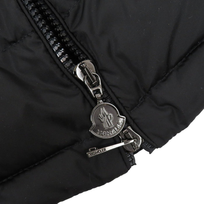 MONCLER 
ワッペン ダブルジップ ハイネック フード ナイロン 
FLAMMETTE フラメッテ ダウンコート