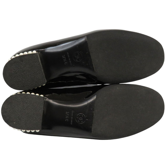 CHANEL 
COCO CC パテント 
ココマーク コスチュームパール スリッポン