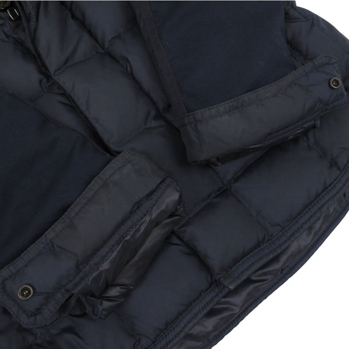 MONCLER 
ワッペン ナイロン ウール 切替 ハイネック 
BLAIS ダウンジャケット