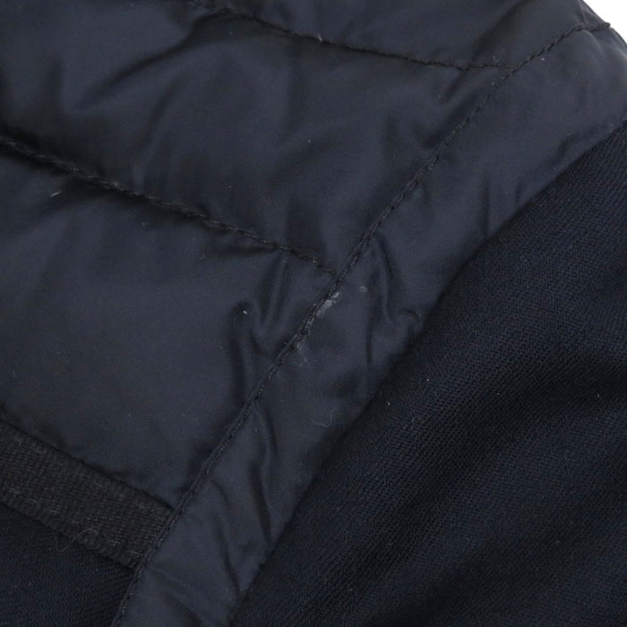 MONCLER 
ワッペン ナイロン ウール 切替 ハイネック 
BLAIS ダウンジャケット