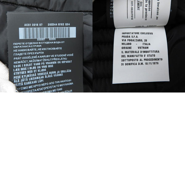 PRADA 
ナイロン ハイネック 
トライアングルロゴ ダウンジャケット