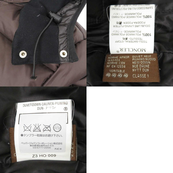 MONCLER 
ワッペン ジップアップ フード ナイロン 
ダウンジャケット