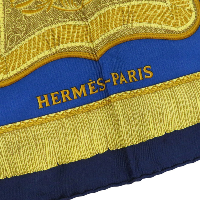 HERMES 
シルク 大判 
カレ 90 Poste et Cavalerie サーベル飾り袋 スカーフ