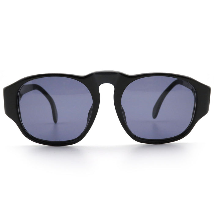 CHANEL 
COCO CC logo Wellington 
Occhiali da sole con logo Coco