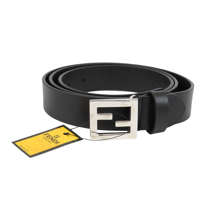 FENDI 
シルバーカラー金具 
FF バックル ベルト
