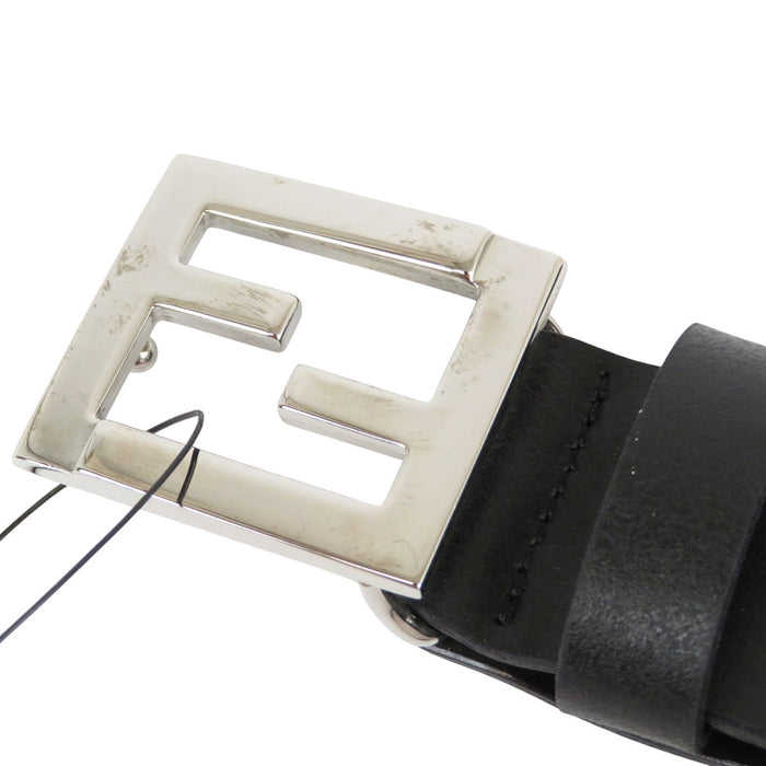 FENDI 
シルバーカラー金具 
FF バックル ベルト