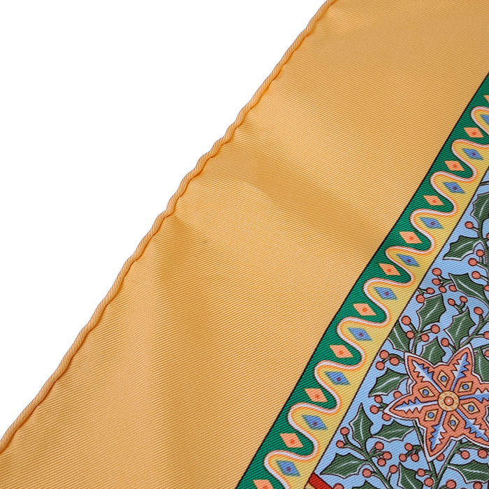 HERMES 
シルク 大判 鳥 植物 
カレ 90 Axis Mundi 世界中心軸 スカーフ