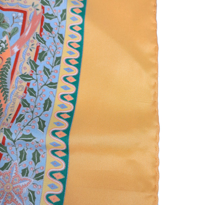 HERMES 
シルク 大判 鳥 植物 
カレ 90 Axis Mundi 世界中心軸 スカーフ