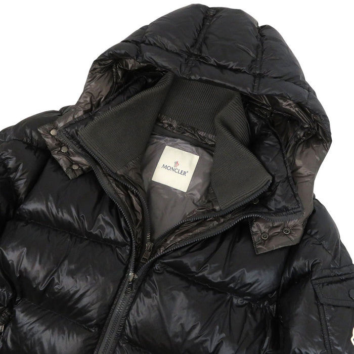 MONCLER 
ワッペン ナイロン ダブルジップ 
ZIN ダウンジャケット