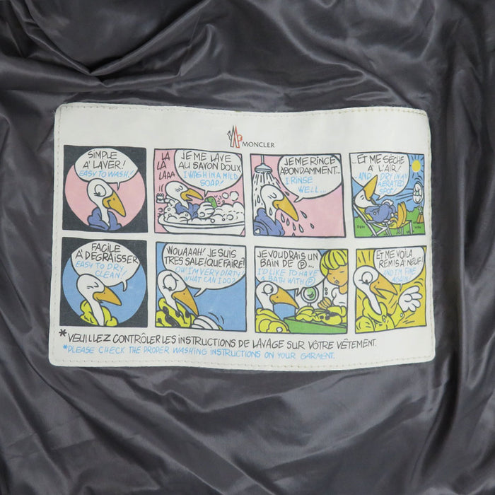 MONCLER 
ワッペン ナイロン ダブルジップ 
ZIN ダウンジャケット