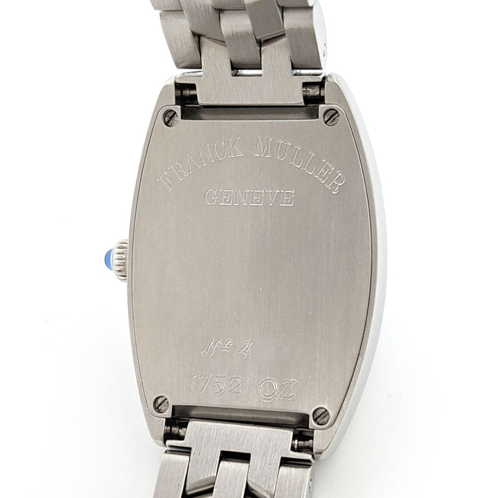 FRANCK MULLER 
Tonneau Courbe 
Avec boîte et garantie