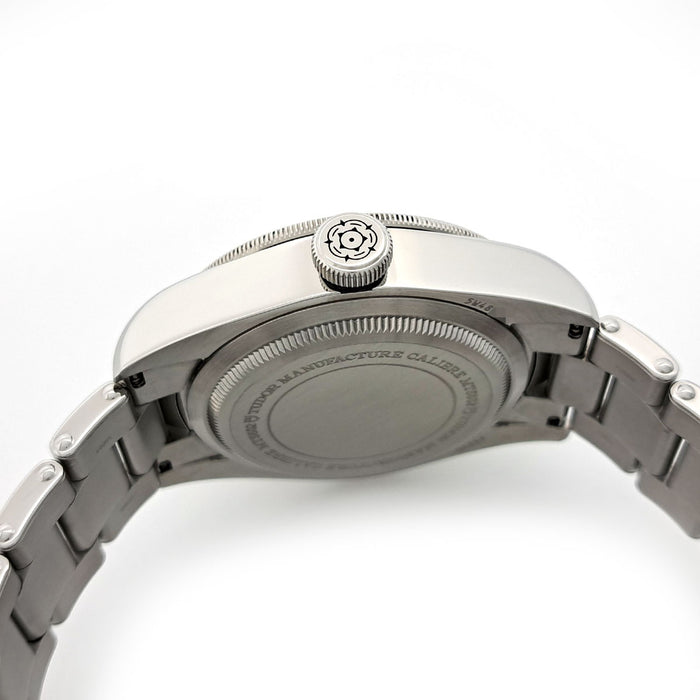 TUDOR 
Héritage Black Bay 
boîte avec garantie