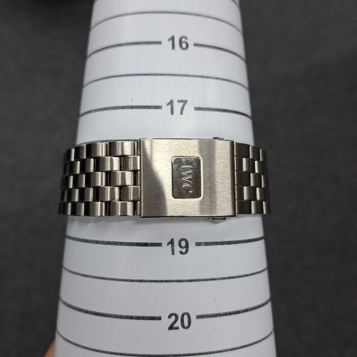 【VENTE EN GROS】
IWC 
IWIW377710 
Boîte (détérioration de la boîte intérieure) Garantie Outils