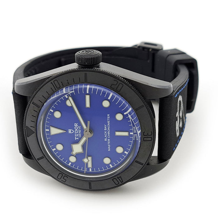 TUDOR 
ブラックベイ セラミック ブルーダイヤル 
箱ギャラ付