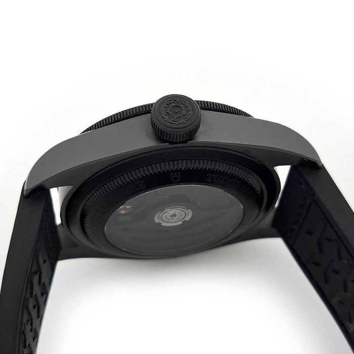 TUDOR 
ブラックベイ セラミック ブルーダイヤル 
箱ギャラ付