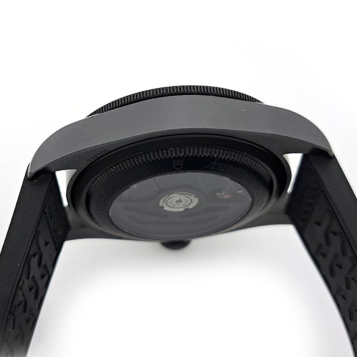 TUDOR 
ブラックベイ セラミック ブルーダイヤル 
箱ギャラ付