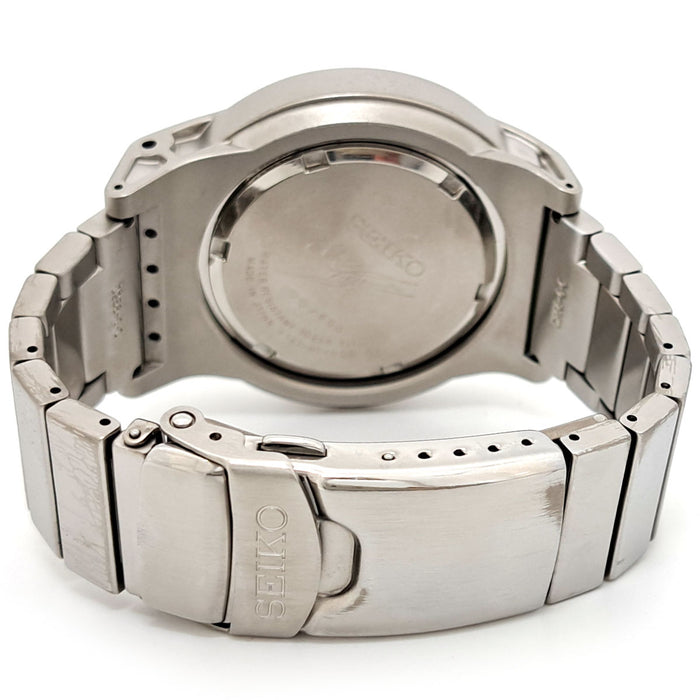 SEIKO 
Prospex Design de Takuya Yura Célébration du 40e anniversaire de la naissance du chronographe national