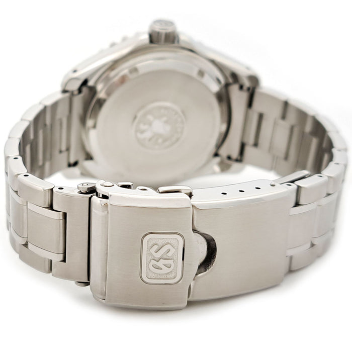 SEIKO 
Grand Seiko Sports Collection Spring Drive Divers 
With Box and Warranty Card