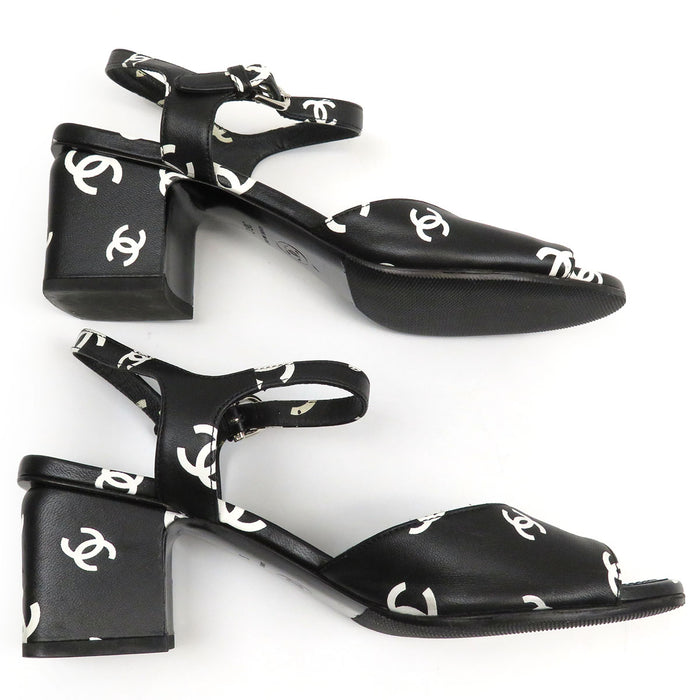 CHANEL 
COCO CC ロゴ 総柄 レザー 22S 
ココマーク オープントゥ サンダル