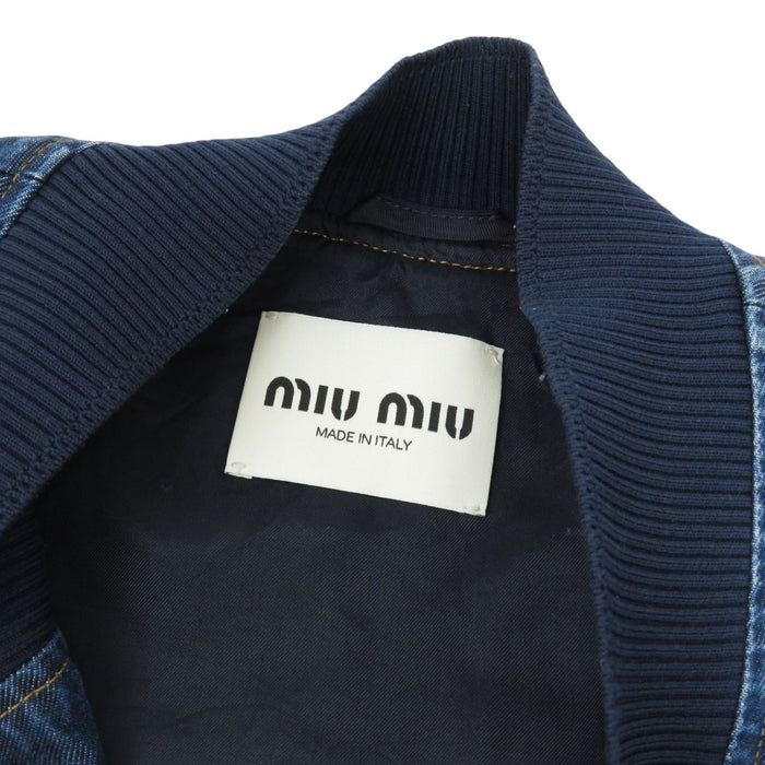 MIUMIU 
ロゴ 刺繍 ウォッシュドデニム クロップド丈 ジップアップ 
デニム ブルゾン ジャケット