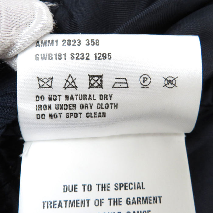 MIUMIU 
Logo ricamato giacca in denim lavato cropped con zip 
Giacca in denim blouson