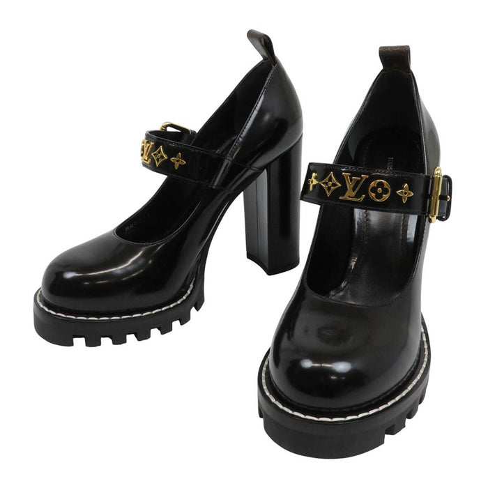 LOUIS VUITTON
LV Scarpe con tacco alto in pelle verniciata
Scarpe a punta della linea Start Trail
Monogramma