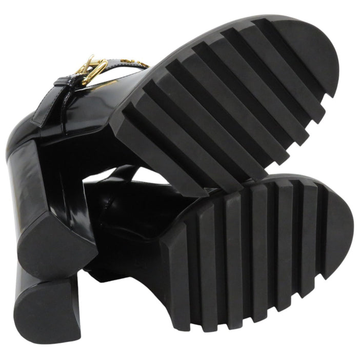 LOUIS VUITTON
LV Scarpe con tacco alto in pelle verniciata
Scarpe a punta della linea Start Trail
Monogramma