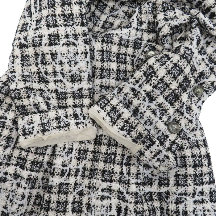 CHANEL 
COCO CC manica a tre quarti 
camelia tweed monospalla abito