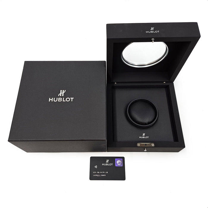 HUBLOT 
アエロフュージョン クロノグラフ ブラックマジック 
箱ギャラ付