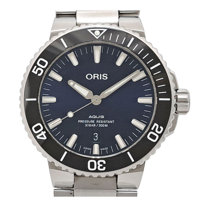 ORIS 
Aquis Date 
With box