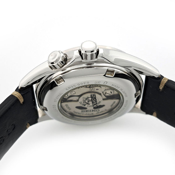 SEIKO 
Prospex 
With box and warranty card