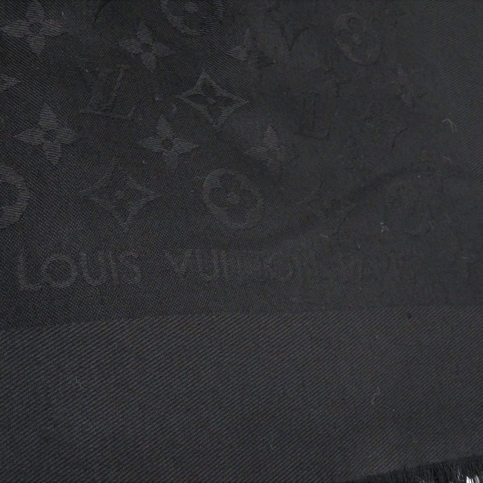 LOUIS VUITTON 
LV Wool Silk 
Shawl Monogram
