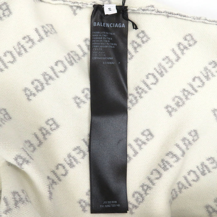 BALENCIAGA 
All-over pattern 2022 model 
All-over logo knit