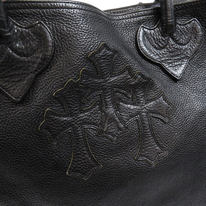 CHROME HEARTS 
3 Cemetery Cross CH CEM CRS Gargip Scroll Label Silver 
Cemetery Cross Double Snap Tote Bag