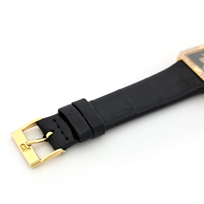 PIAGET 
Vintage watch diamond bezel