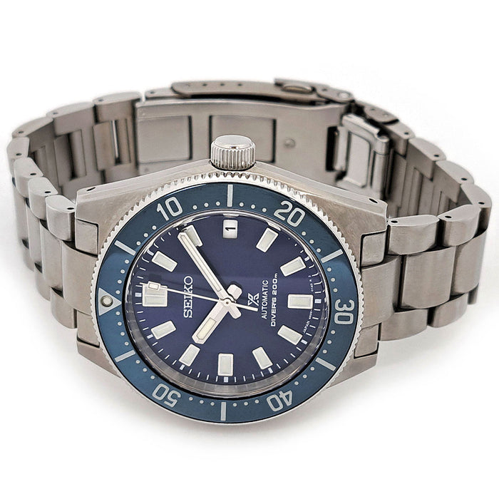 精工
Prospex 1965 机械潜水表
附带盒子和保修卡